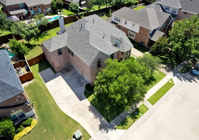 Photo 2 of Single family home for sale at 1910 Saint Johns Ave, Allen, TX 75002 | MLS# 21380081 | Listing updated on 2026-09-15
