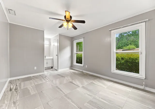 Photo 4 of Single family home for sale at 6049 W Red Bird Ln, Dallas, TX 75236 | MLS# 21379321 | Listing updated on 2026-09-08