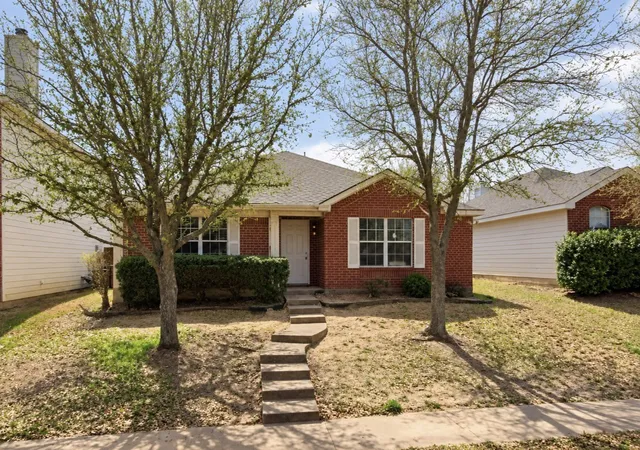 Photo 1 of Single family home for sale at 148 Spelt Ln, Dallas, TX 75241 | MLS# 21380085 | Listing updated on 2026-09-08