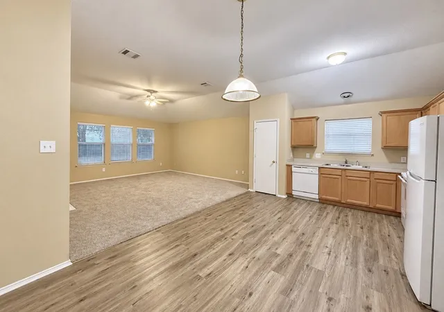 Photo 3 of Single family home for sale at 148 Spelt Ln, Dallas, TX 75241 | MLS# 21380085 | Listing updated on 2026-09-08