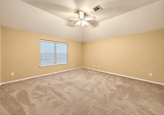 Photo 4 of Single family home for sale at 148 Spelt Ln, Dallas, TX 75241 | MLS# 21380085 | Listing updated on 2026-09-08