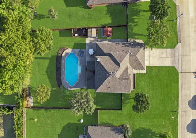 Photo 3 of Single family home for sale at 2774 Cobblestone Dr, Rockwall, TX 75087 | MLS# 21379383 | Listing updated on 2026-09-30