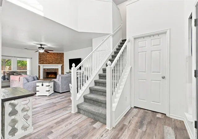 Photo 3 of Single family home for sale at 2774 Cobblestone Dr, Rockwall, TX 75087 | MLS# 21379383 | Listing updated on 2026-09-30