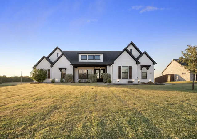 Photo 1 of Single family home for sale at 870 Dove Meadow Trl, Waxahachie, TX 75167 | MLS# 21380090 | Listing updated on 2026-09-08