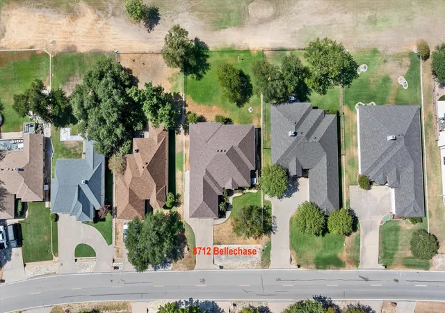 Photo 2 of Single family home for sale at 8712 Bellechase Rd, Granbury, TX 76049 | MLS# 21376510 | Listing updated on 2026-09-13