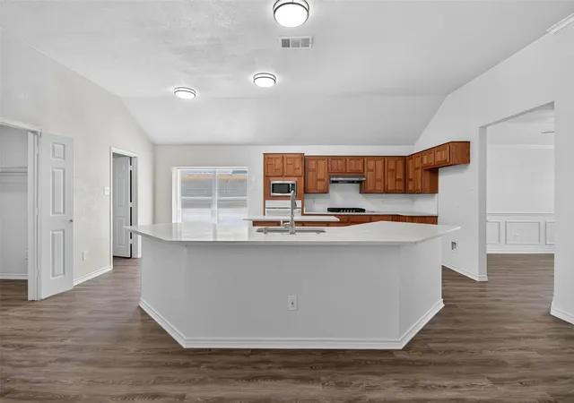 Photo 3 of Single family home for sale at 1101 Boyd Dr, Wylie, TX 75098 | MLS# 21379224 | Listing updated on 2026-09-13