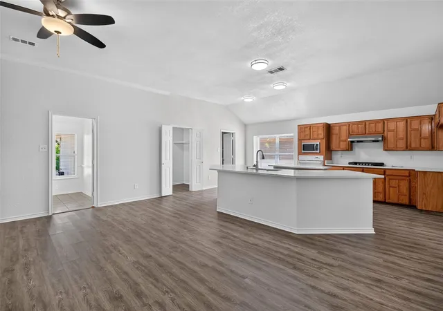 Photo 4 of Single family home for sale at 1101 Boyd Dr, Wylie, TX 75098 | MLS# 21379224 | Listing updated on 2026-09-13
