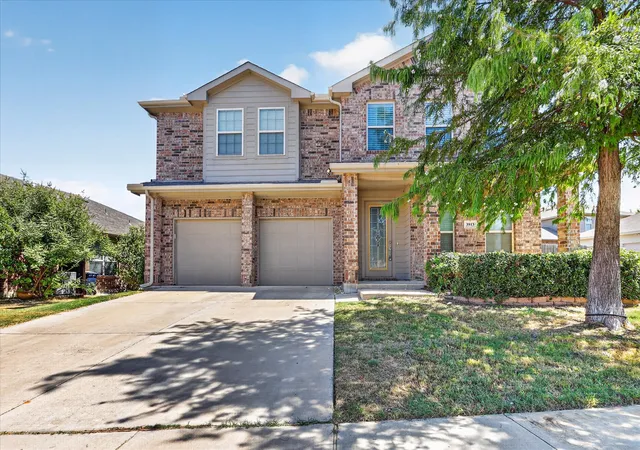 Photo 1 of Single family home for sale at 3513 Seaside Dr, Denton, TX 76208 | MLS# 21380173 | Listing updated on 2026-09-08
