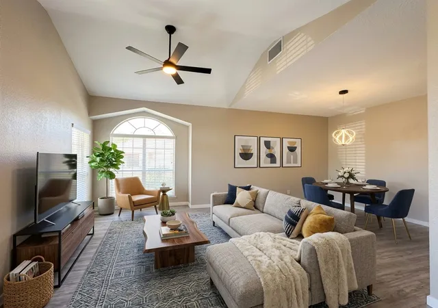 Photo 4 of Single family home for sale at 4040 Staghorn Cir N, Fort Worth, TX 76137 | MLS# 21380130 | Listing updated on 2026-09-27