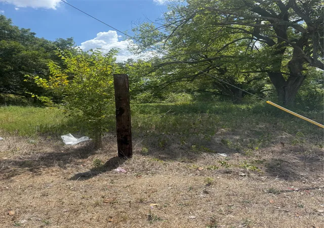 Photo 3 of Land for sale at 2200 Orchard, Waco, TX 76705 | MLS# 21380211 | Listing updated on 2026-09-08