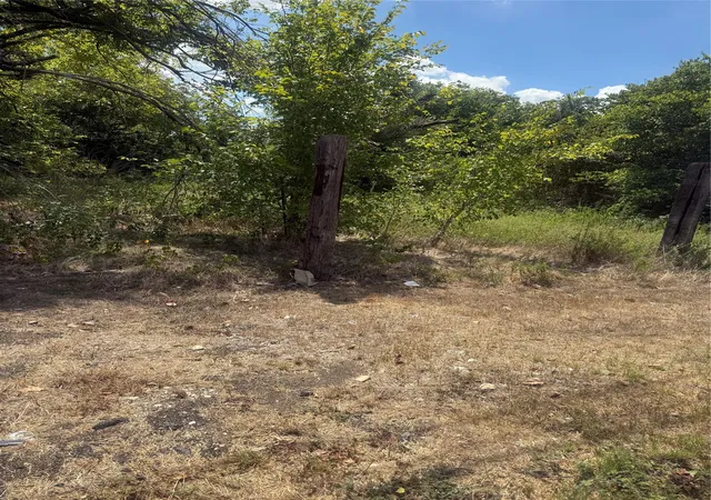 Photo 3 of Land for sale at 2200 Orchard, Waco, TX 76705 | MLS# 21380211 | Listing updated on 2026-09-08