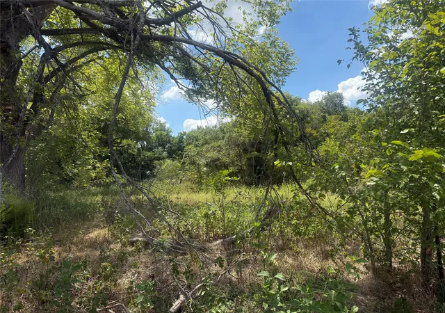Photo 4 of Land for sale at 2200 Orchard, Waco, TX 76705 | MLS# 21380211 | Listing updated on 2026-09-08