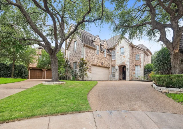 Photo 1 of Single family home for sale at 2309 Briar Ct, Frisco, TX 75034 | MLS# 21379945 | Listing updated on 2026-09-13