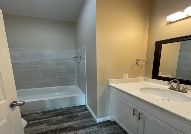 Photo 3 of Single family home for sale at 609 Mckenzie Ave, Hillsboro, TX 76645 | MLS# 21359125 | Listing updated on 2026-09-08