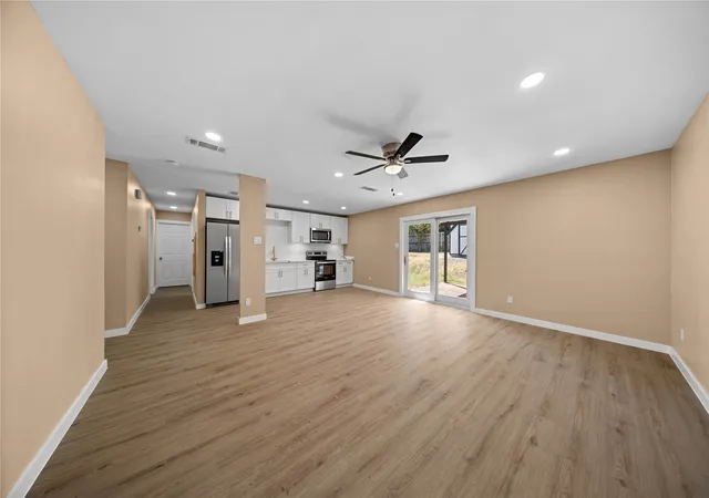 Photo 2 of Sale Pending at 726 Holliday Ln, Duncanville, TX 75116 | MLS# 21380268 | Listing updated on 2026-10-22