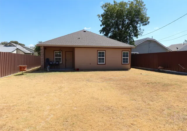 Photo 18 of Single family home for sale at 2410 Buchanan St, Wichita Falls, TX 76309 | MLS# 21379882 | Listing updated on 2026-09-11