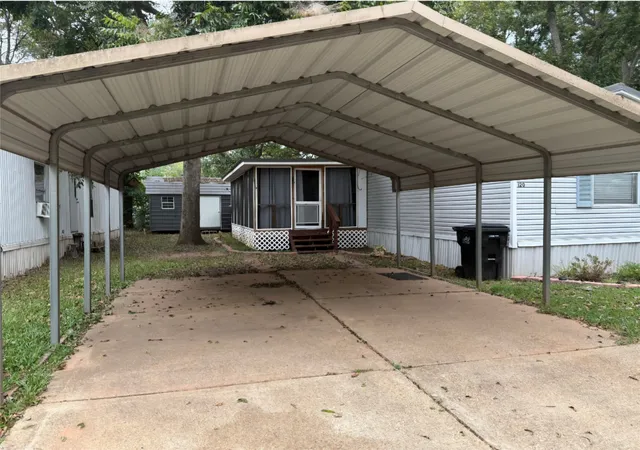 Photo 2 of Manufactured home for sale at 6507 Barksdale Blvd #122, Bossier City, LA 71112 | MLS# 21379395 | Listing updated on 2026-09-16