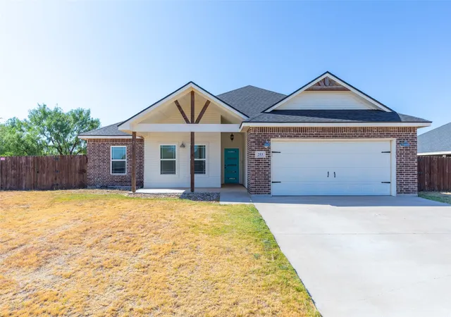 Photo 1 of Single family home for sale at 253 Hog Eye Rd, Abilene, TX 79602 | MLS# 21378886 | Listing updated on 2026-10-04