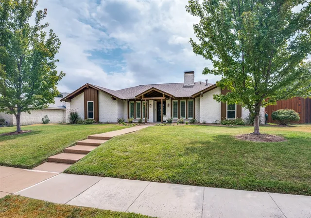 Photo 2 of Single family home for sale at 3632 Candelaria Dr, Plano, TX 75023 | MLS# 21376021 | Listing updated on 2026-09-08