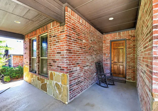 Photo 3 of Single family home for sale at 632 Atascosa Ave, Fort Worth, TX 76120 | MLS# 21380306 | Listing updated on 2026-09-15