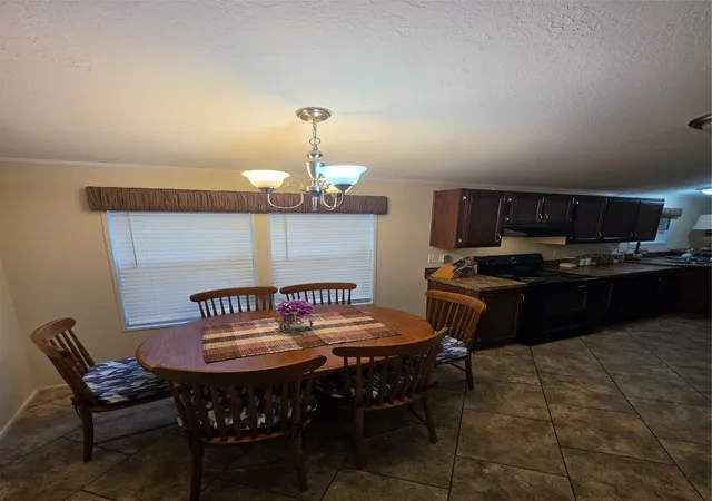 Photo 3 of Manufactured home for sale at 237 High Blf Dr, Bridgeport, TX 76426 | MLS# 21378087 | Listing updated on 2026-10-06