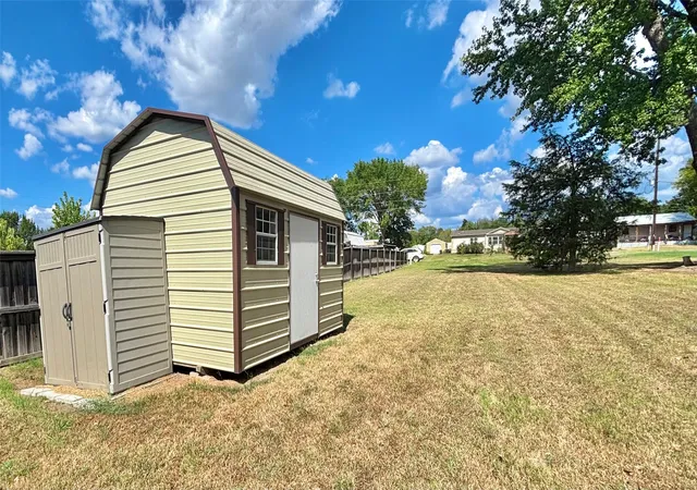 Photo 1 of Land for sale at 555 Arapaho Dr, Quitman, TX 75783 | MLS# 21380440 | Listing updated on 2026-09-11
