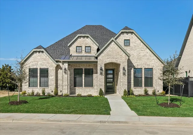 Photo 1 of Single family home for sale at 1409 Ethan Cir, Midlothian, TX 76065 | MLS# 21380243 | Listing updated on 2026-09-08
