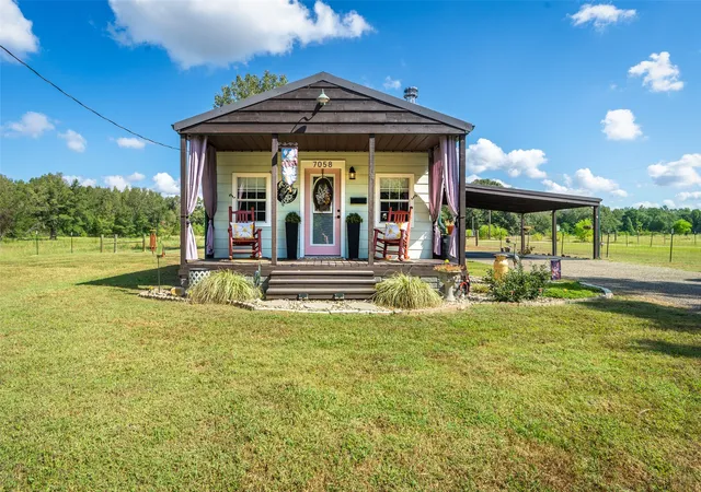 Photo 1 of Single family home for sale at 7058 Fm 959, Tatum, TX 75691 | MLS# 21380254 | Listing updated on 2026-09-08