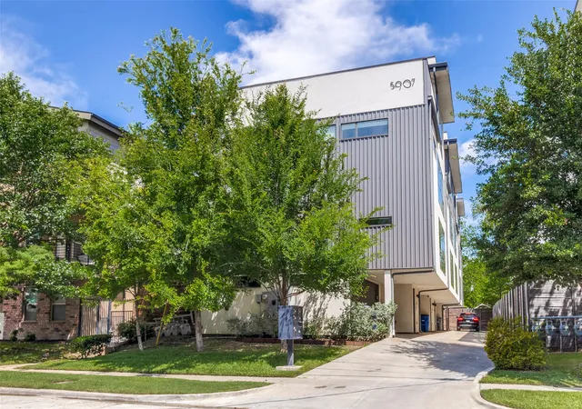 Photo 1 of Condo for sale at 5907 Lindell Ave #A, Dallas, TX 75206 | MLS# 21380353 | Listing updated on 2026-09-12