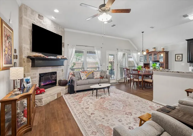 Photo 3 of Single family home for sale at 8821 Davis St, Rowlett, TX 75088 | MLS# 21377939 | Listing updated on 2026-09-09