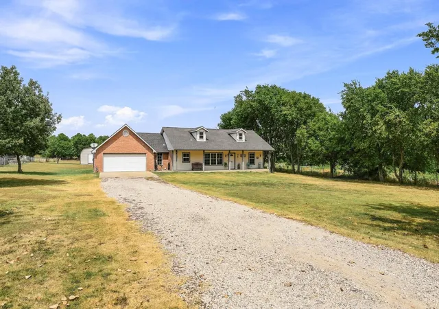 Photo 2 of Single family home for sale at 10431 County Rd 491, Princeton, TX 75407 | MLS# 21379159 | Listing updated on 2026-09-09