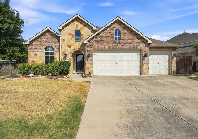 Photo 2 of Single family home for sale at 9452 Drovers View Trl, Fort Worth, TX 76131 | MLS# 21378035 | Listing updated on 2026-09-27