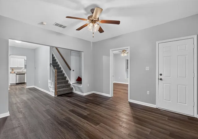 Photo 3 of Single family home for sale at 906 Catherine St, Terrell, TX 75160 | MLS# 21379239 | Listing updated on 2026-10-04