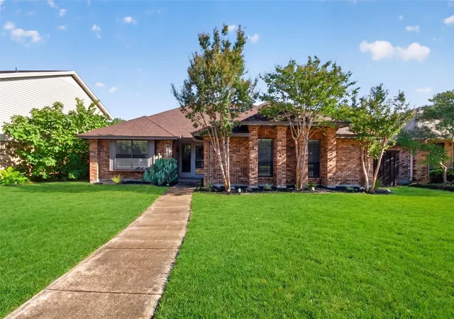 Photo 1 of Single family home for sale at 9107 Sweetwater Dr, Dallas, TX 75228 | MLS# 21380528 | Listing updated on 2026-09-15