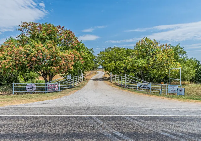 Photo 1 of Land for sale at 12146 Fm2450 Hwy, Sanger, TX 76266 | MLS# 21369820 | Listing updated on 2026-09-09
