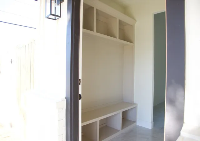 Photo 4 of Single family home for sale at 9432 Prairieview Dr, Fort Worth, TX 76134 | MLS# 21380567 | Listing updated on 2026-10-05