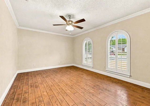 Photo 4 of Sale Pending at 2857 Hurstview Dr, Hurst, TX 76054 | MLS# 21380533 | Listing updated on 2026-09-24
