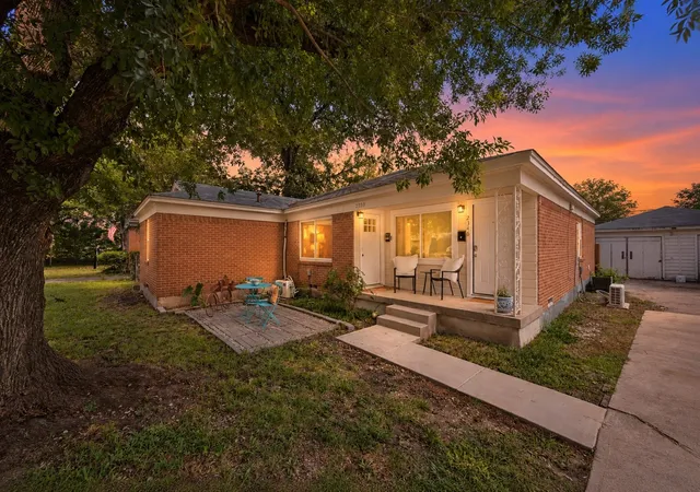 Photo 1 of Multi family home for sale at 2350 Dunloe Dr, Dallas, TX 75228 | MLS# 21378426 | Listing updated on 2026-09-08