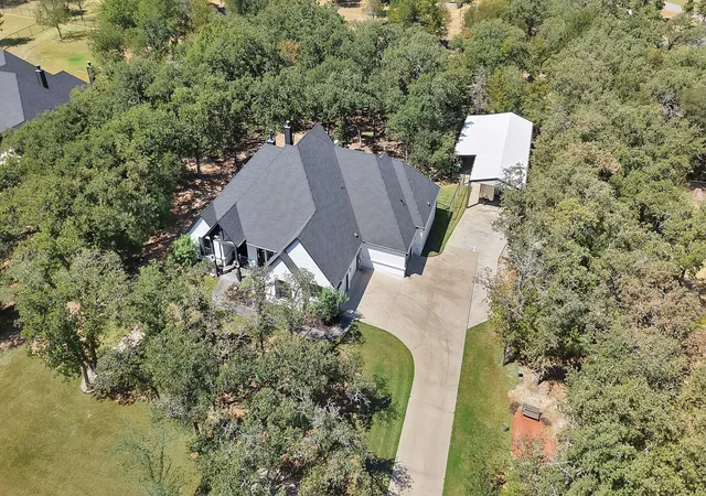 Photo 1 of Single family home for sale at 709 Hidden Branch Ln, Azle, TX 76020 | MLS# 21375847 | Listing updated on 2026-10-05