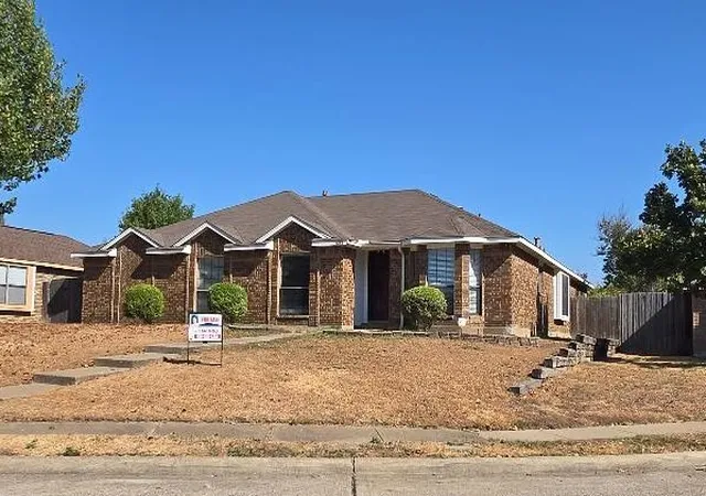 Photo 3 of Single family home for sale at 603 Windsor Dr, Allen, TX 75002 | MLS# 21380612 | Listing updated on 2026-09-09