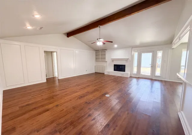 Photo 3 of Single family home for sale at 1208 Hillcrest Dr, Euless, TX 76039 | MLS# 21379150 | Listing updated on 2026-09-24
