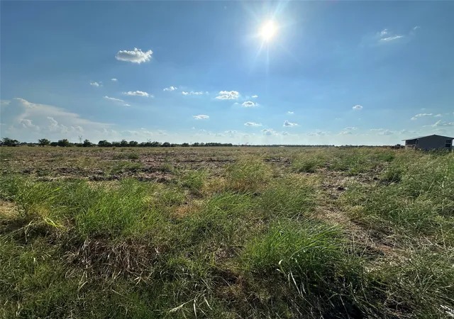 Photo 1 of Land for sale at Tbd County Rd 4308, Greenville, TX 75401 | MLS# 21380697 | Listing updated on 2026-09-11