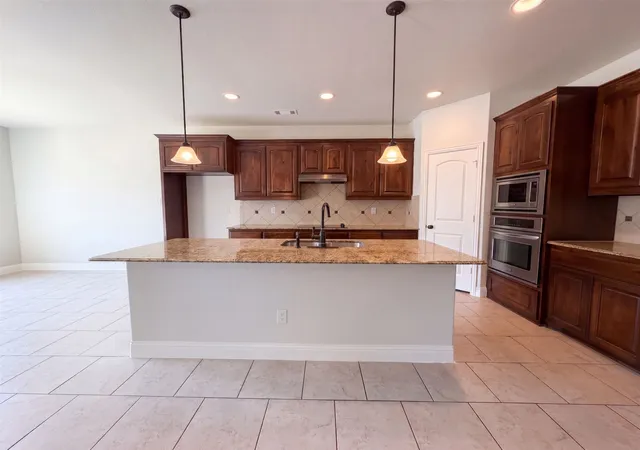 Photo 2 of Single family home for sale at 1683 St Croix St, Burleson, TX 76028 | MLS# 21377545 | Listing updated on 2026-09-09