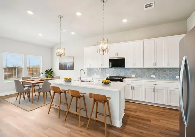 Photo 1 of Single family home for sale at 4107 Benbrook Dr, Farmersville, TX 75442 | MLS# 21379985 | Listing updated on 2026-09-16