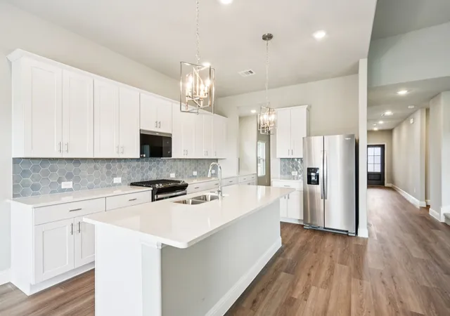 Photo 3 of Single family home for sale at 4107 Benbrook Dr, Farmersville, TX 75442 | MLS# 21379985 | Listing updated on 2026-09-16