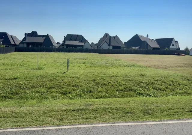 Photo 1 of Land for sale at 4710 Old Brownlee Rd, Bossier City, LA 71111 | MLS# 21380285 | Listing updated on 2026-09-09
