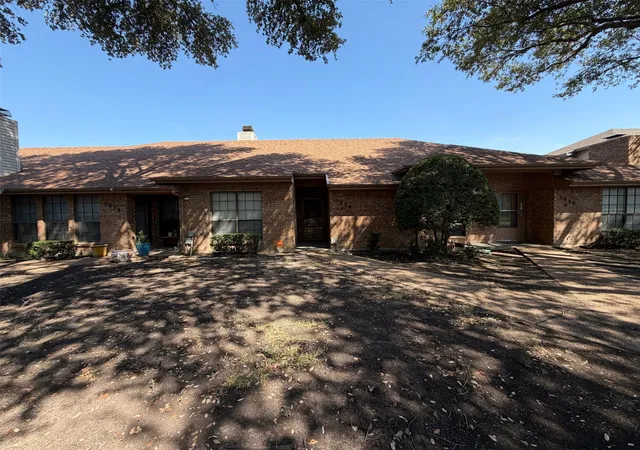 Photo 1 of Townhouse for sale at 5836 Westhaven Dr #B, Fort Worth, TX 76132 | MLS# 21373897 | Listing updated on 2026-10-06