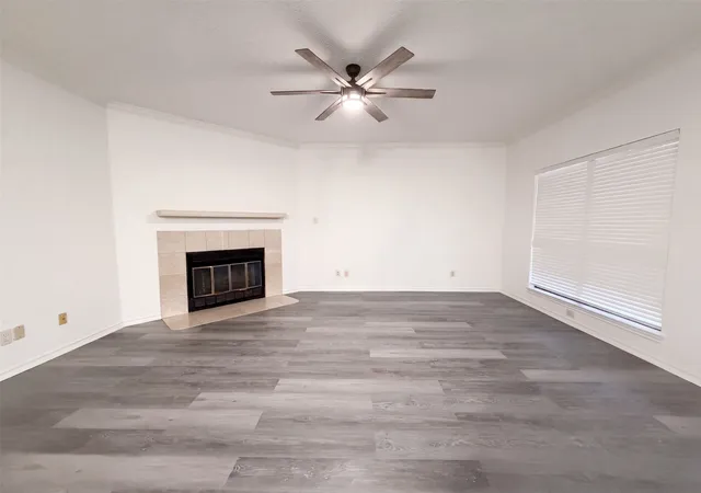 Photo 3 of Townhouse for sale at 5836 Westhaven Dr #B, Fort Worth, TX 76132 | MLS# 21373897 | Listing updated on 2026-10-06