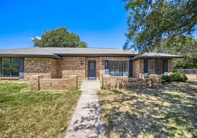 Photo 1 of Single family home for sale at 2185 Jana Ln, Burleson, TX 76028 | MLS# 21195074 | Listing updated on 2026-09-09