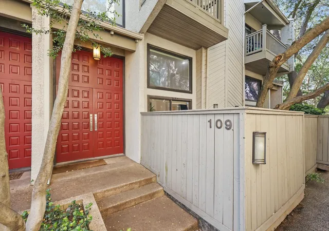 Photo 2 of Townhouse for sale at 4310 Bowser Ave #109, Dallas, TX 75219 | MLS# 21380742 | Listing updated on 2026-09-13